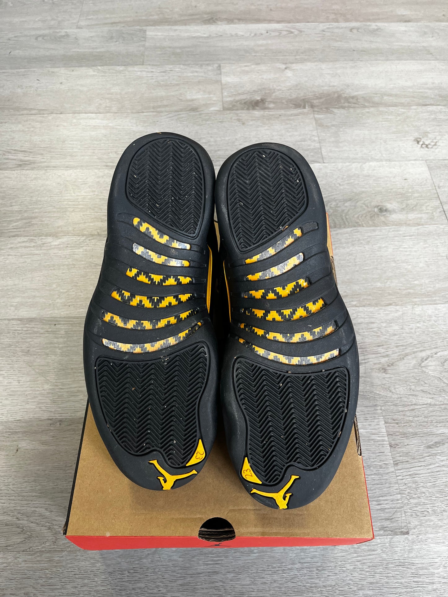 Pre-Owned Jordan 12 Retro Black Taxi