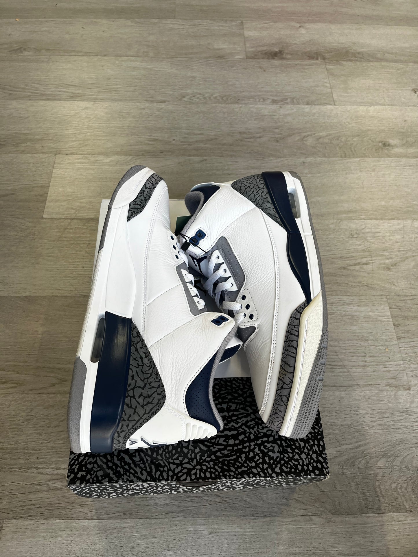 Pre-Owned Jordan 3 Retro Midnight Navy