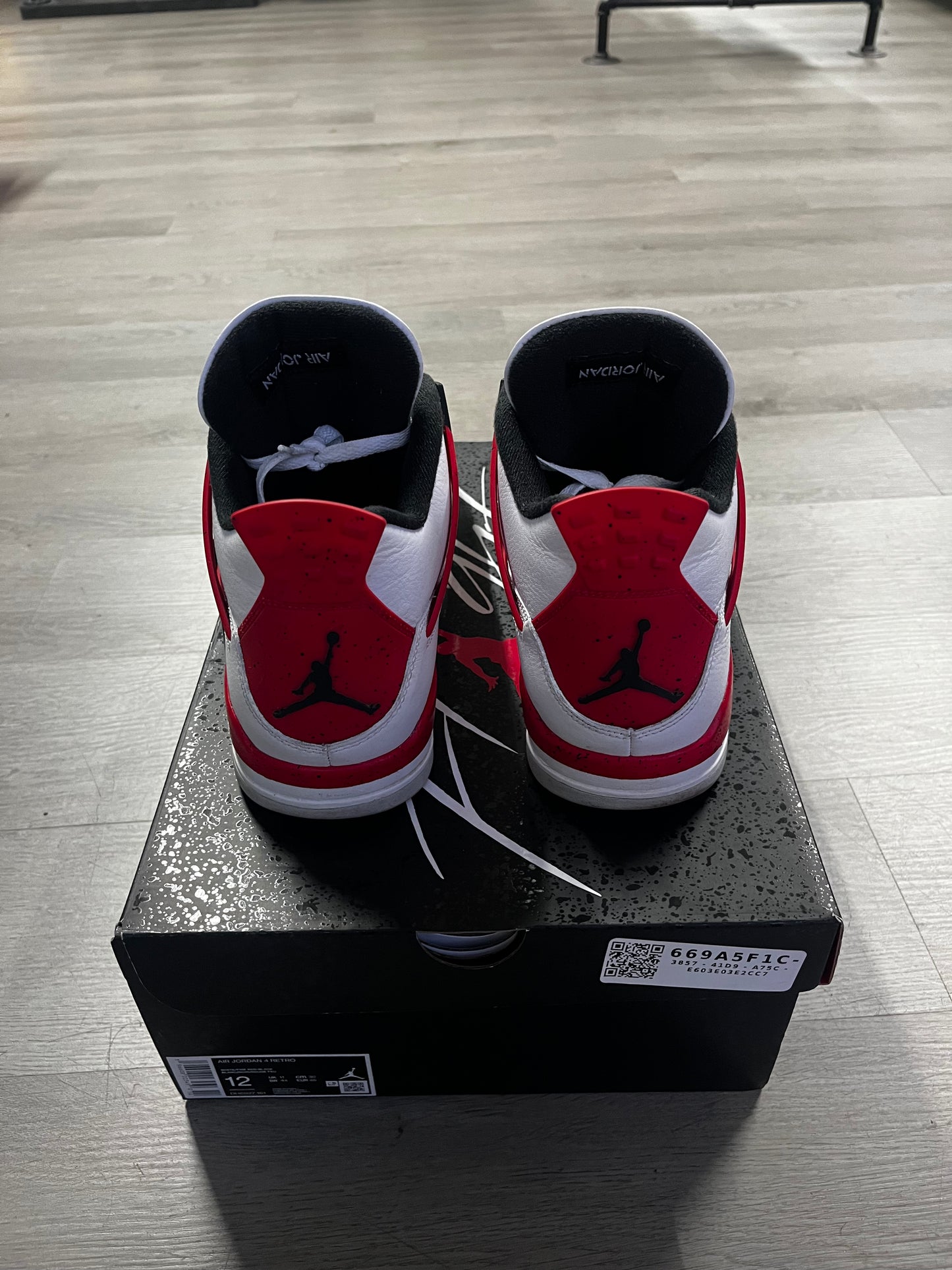 Pre-Owned Jordan 4 Retro Red Cement