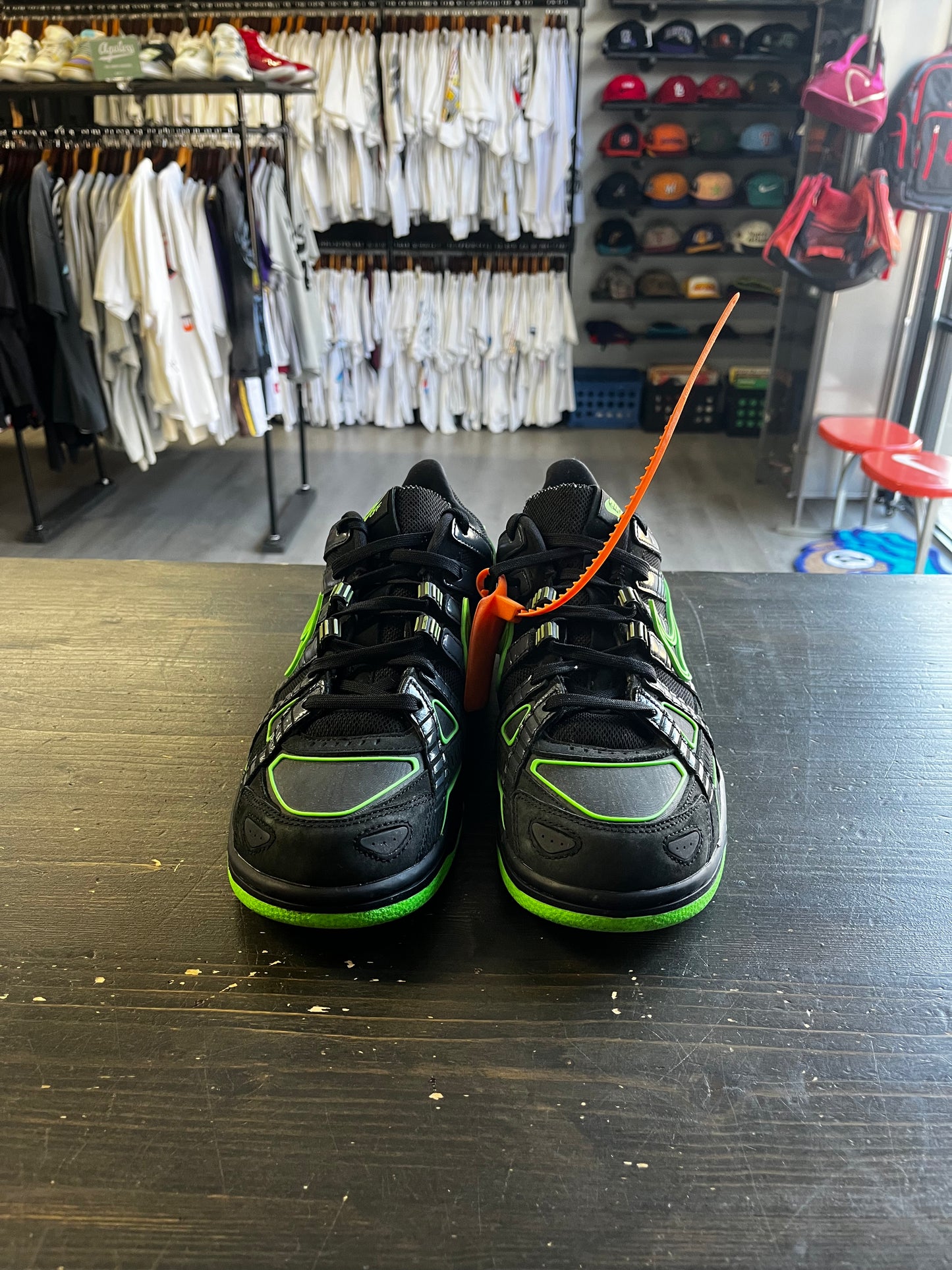 Pre-Owned Nike Air Rubber Dunk Off-White Green Strike