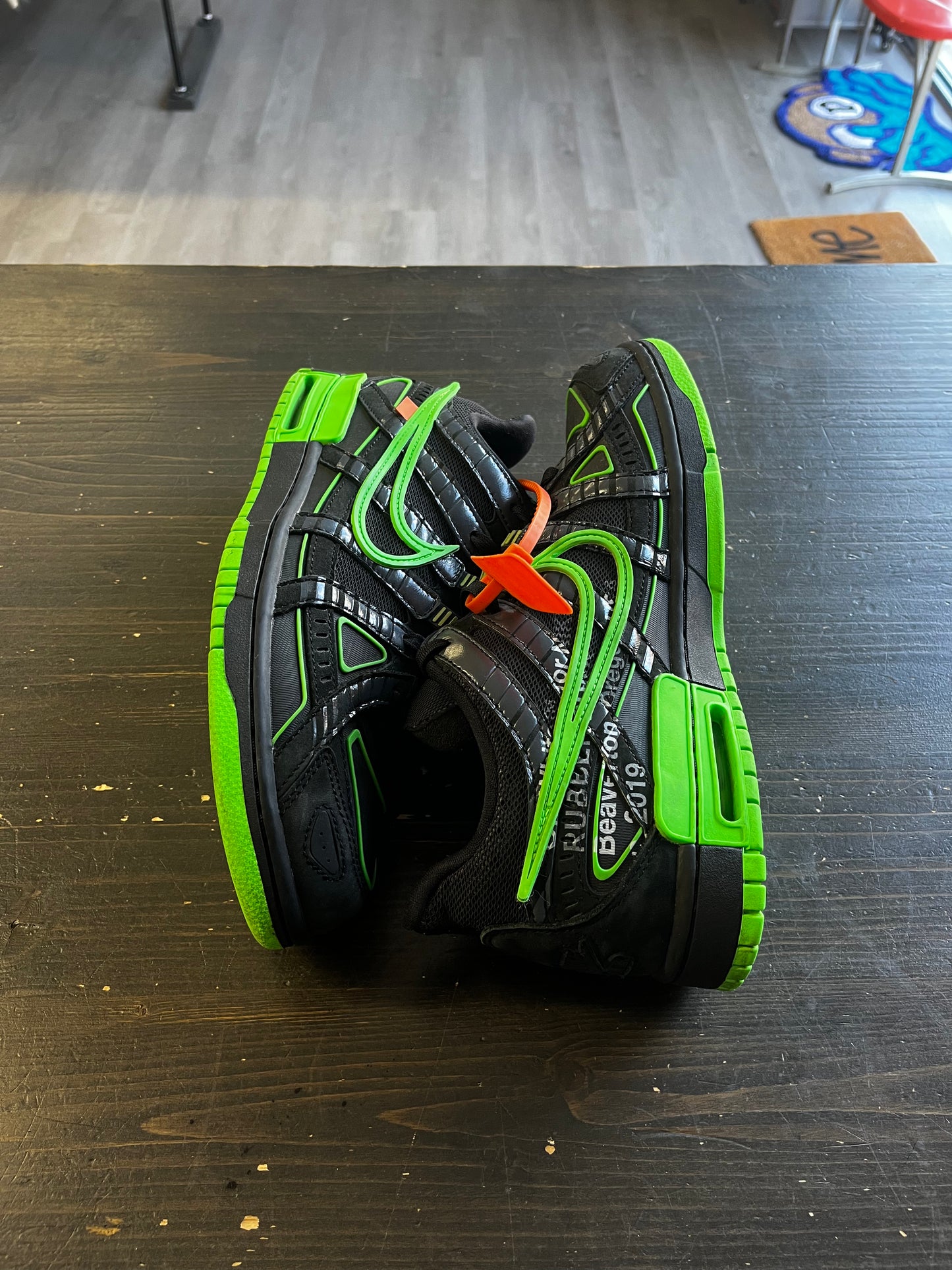 Pre-Owned Nike Air Rubber Dunk Off-White Green Strike