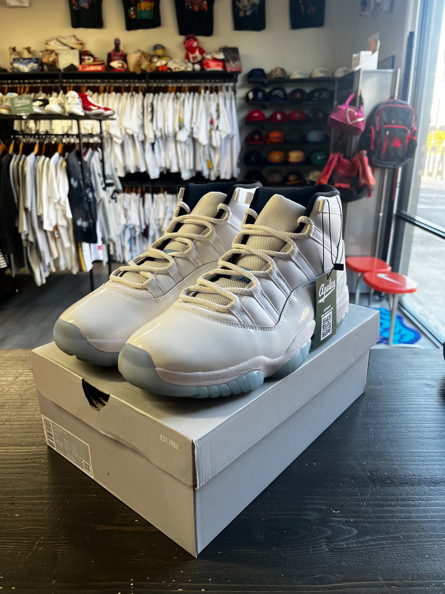 Pre-owned Jordan Retro 11 Legend Blue