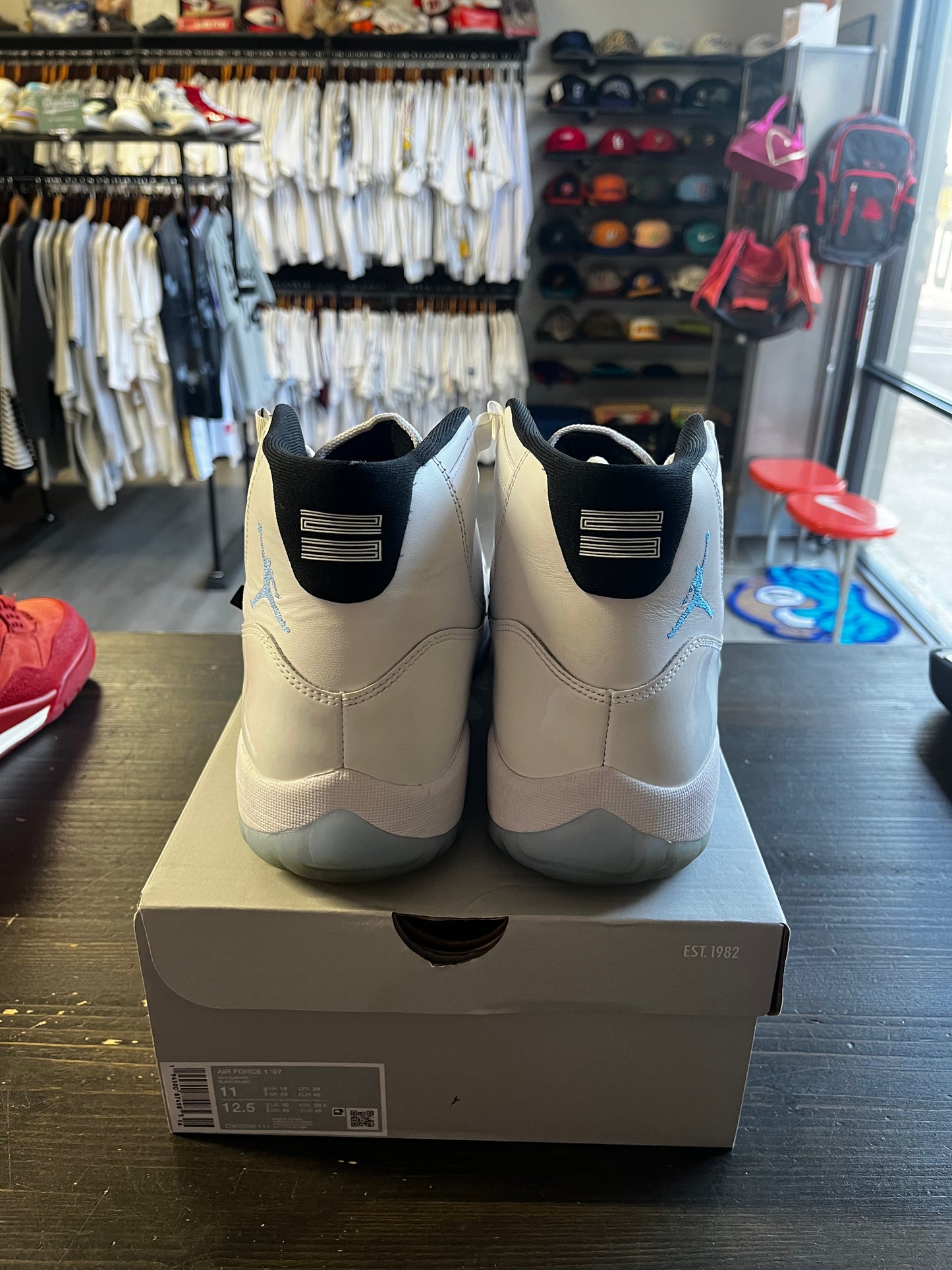 Pre-owned Jordan Retro 11 Legend Blue