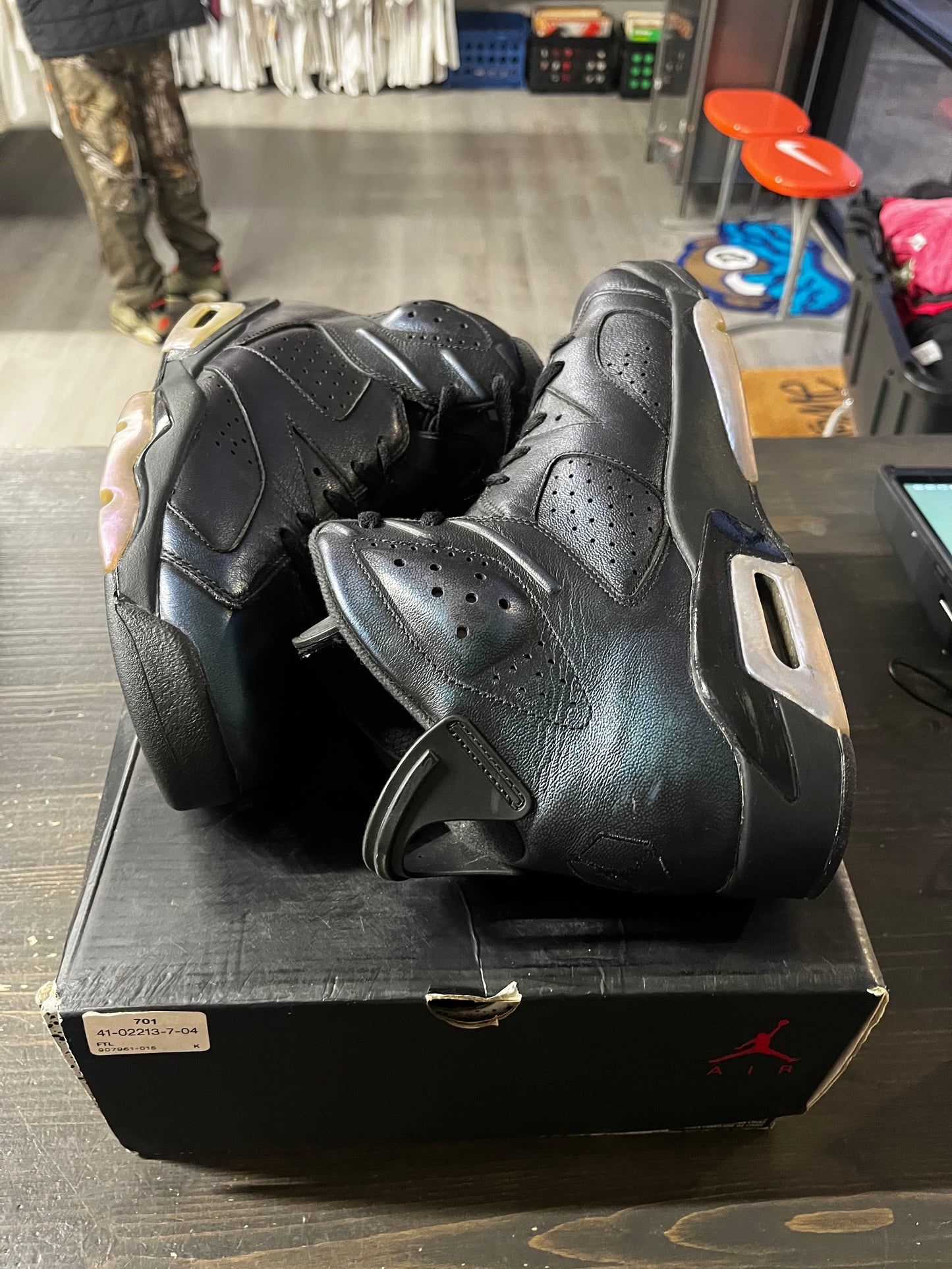 Pre-Owned Jordan 6 Retro All-Star Chameleon (2017)