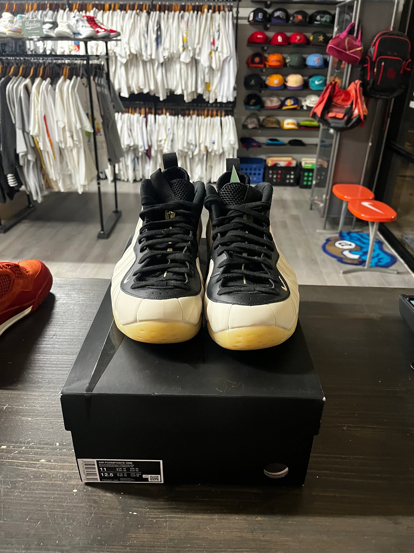 Pre-Owned Nike Air Foamposite One Light Orewood Brown