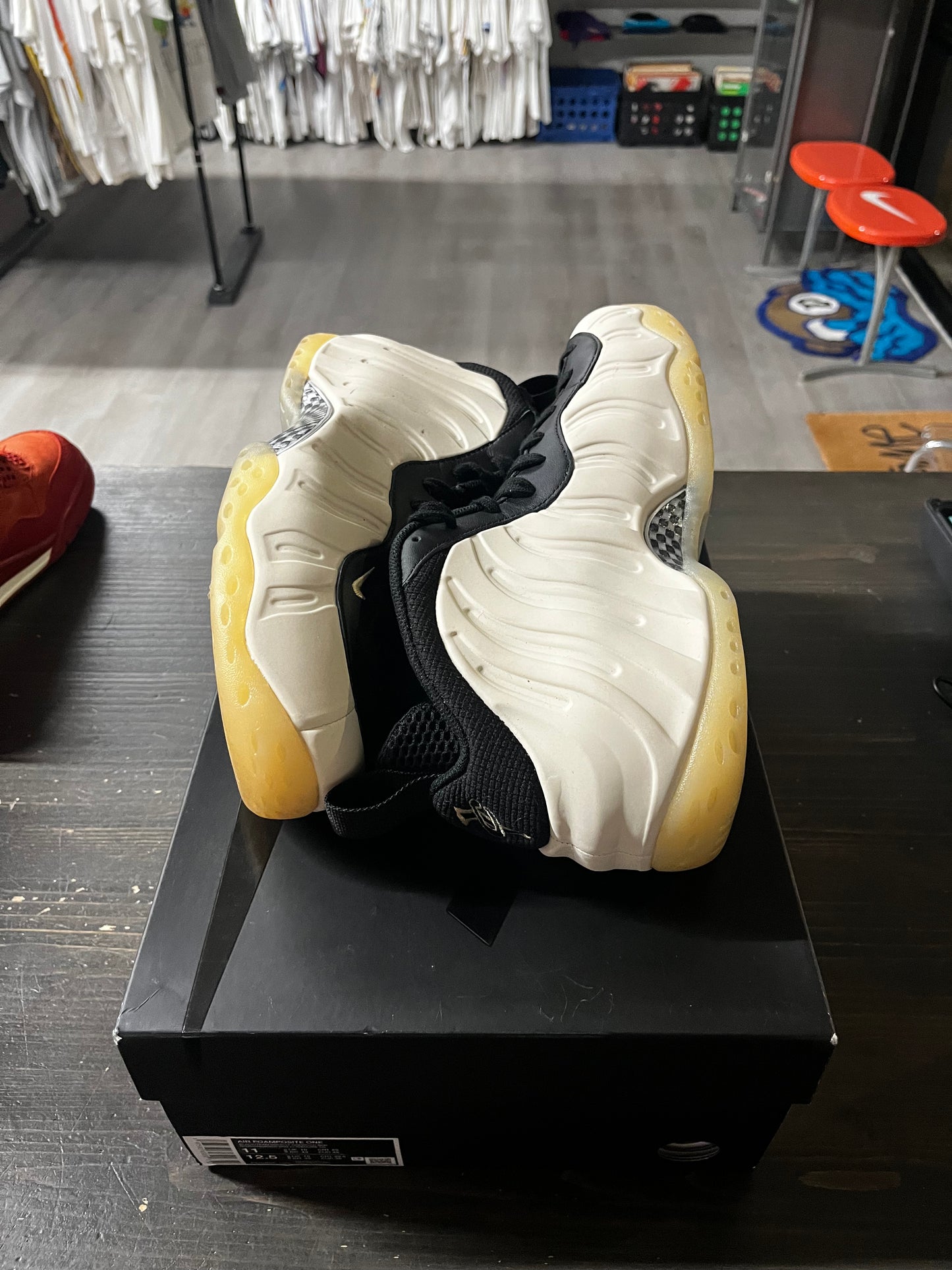 Pre-Owned Nike Air Foamposite One Light Orewood Brown