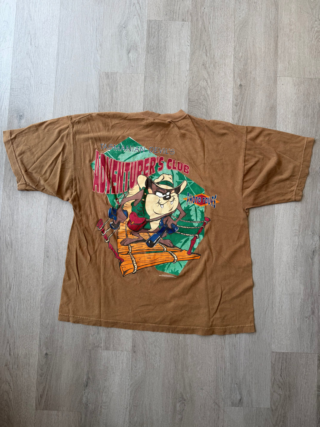 Vintage Taz Adventure Club Looney Tunes Tee