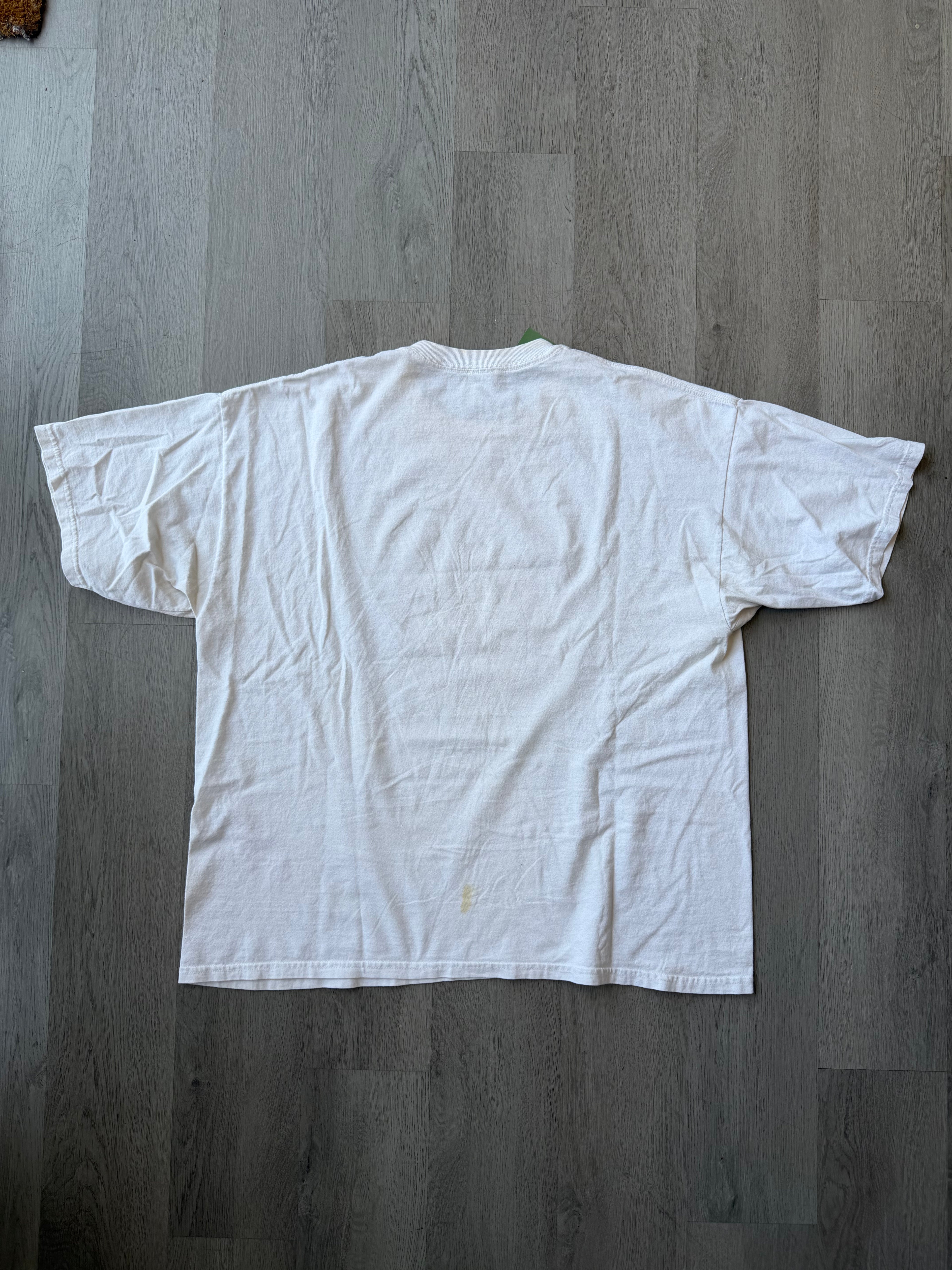 Vintage Doll House Bar Casino Tee