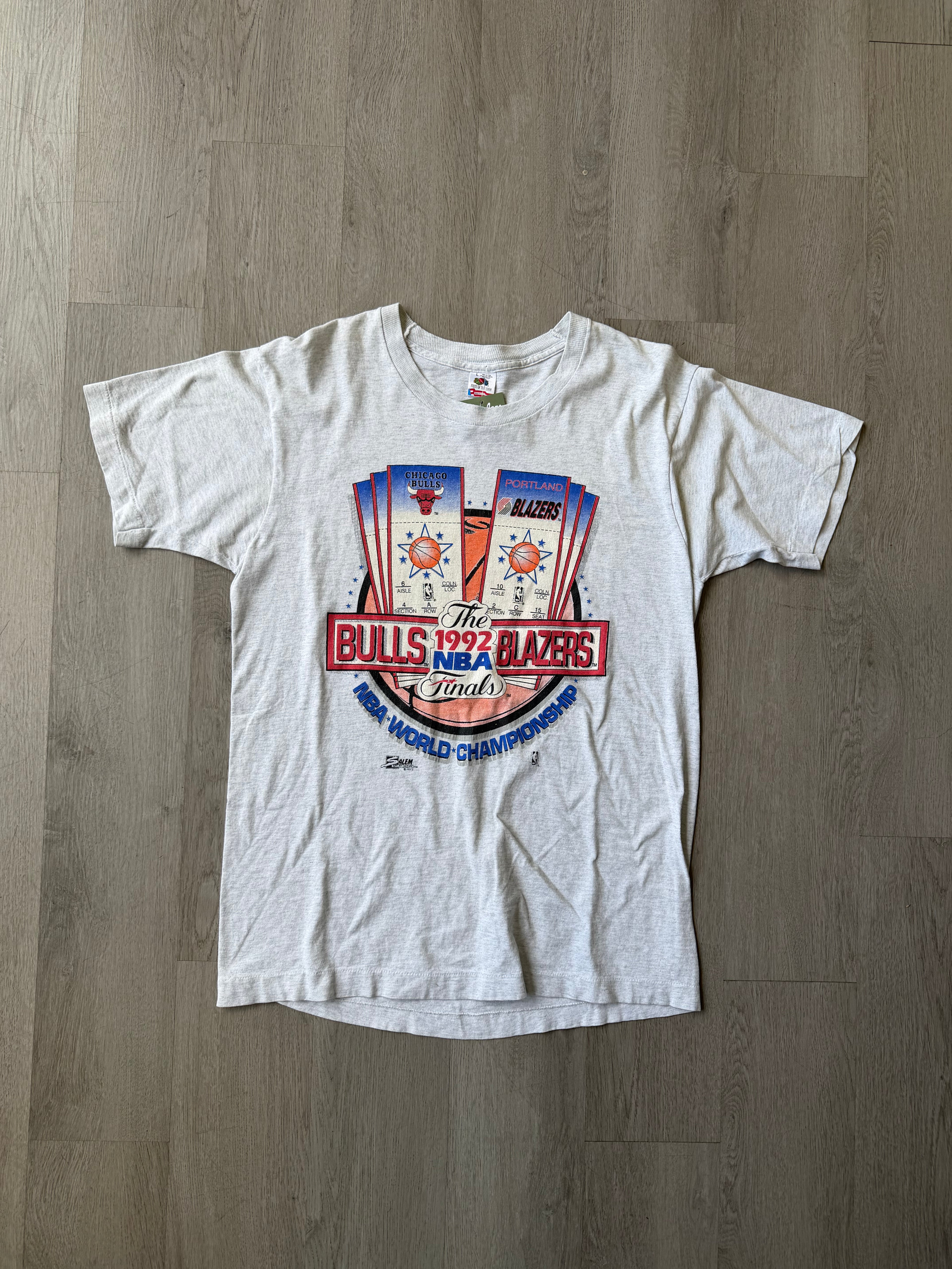 Vintage 1992 NBA Finals Bulls Blazers Tee