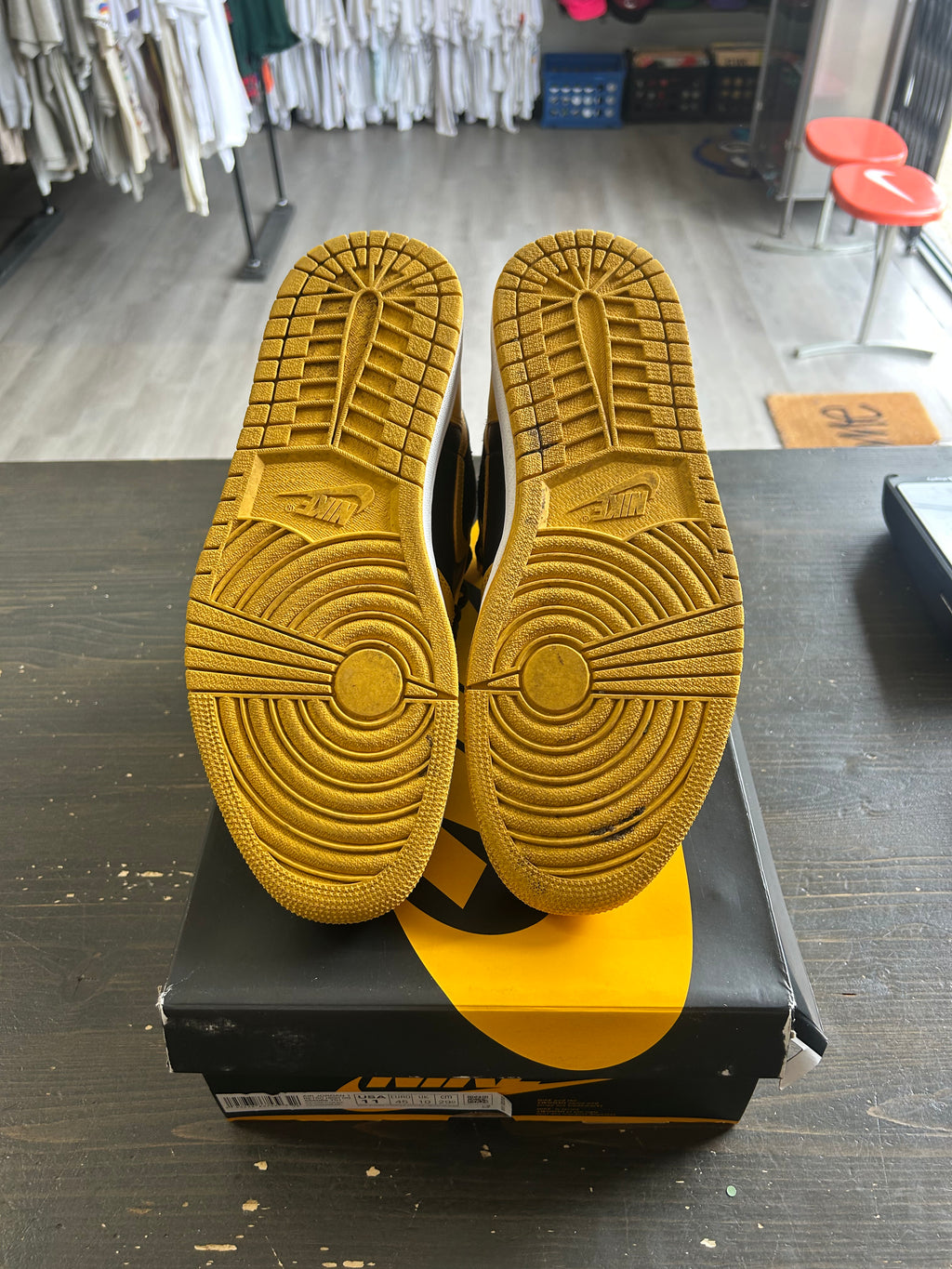 Pre-Owned Jordan 1 Retro High Pollen
