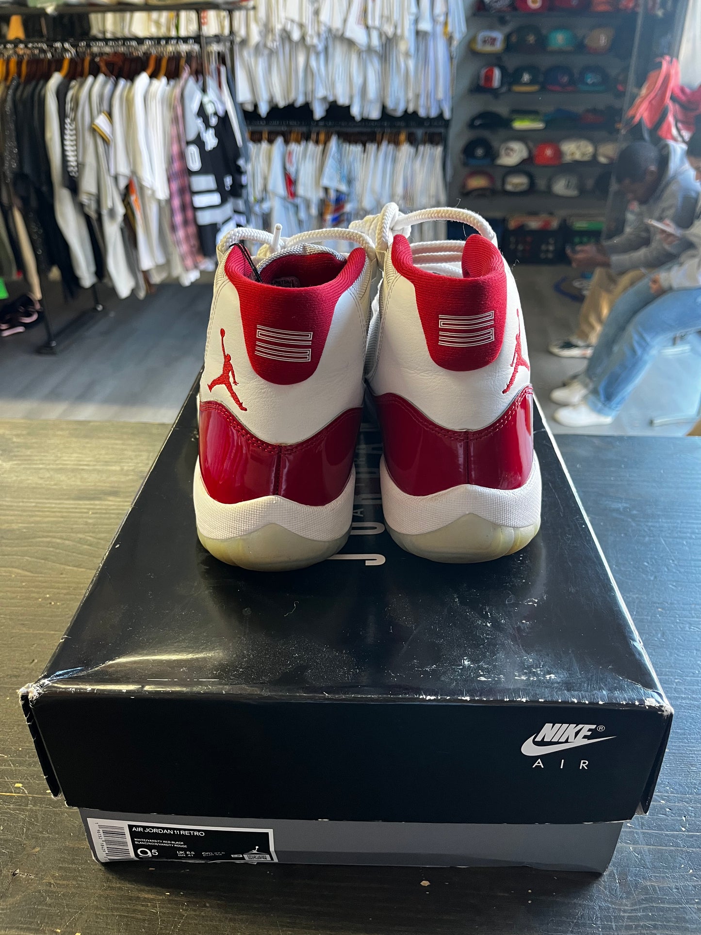 Pre-Owned Jordan 11 Retro Cherry (2022)