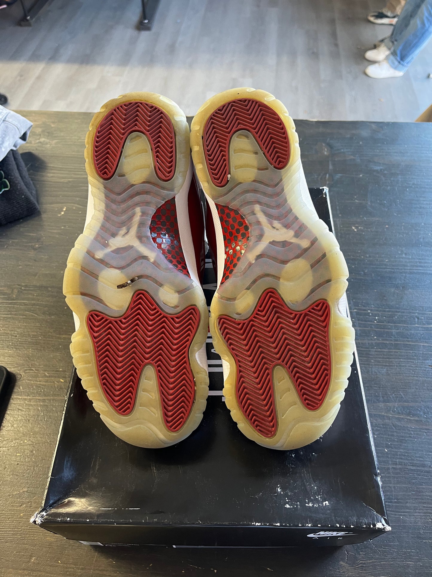 Pre-Owned Jordan 11 Retro Cherry (2022)