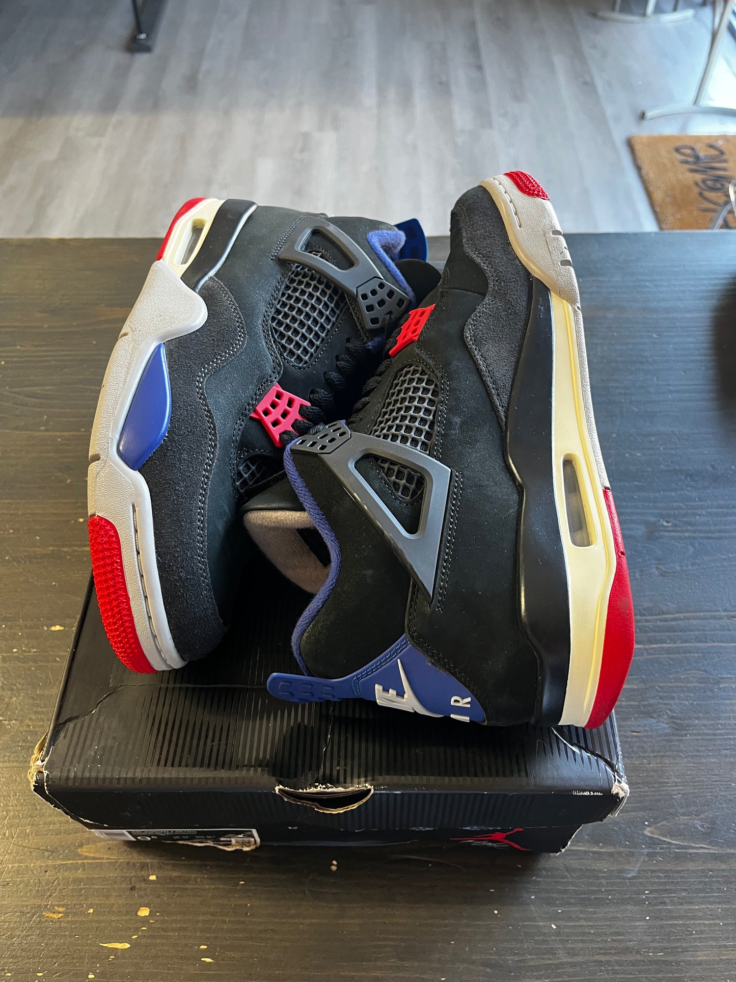 Pre-Owned Jordan 4 Retro Rare Air (White Lettering)