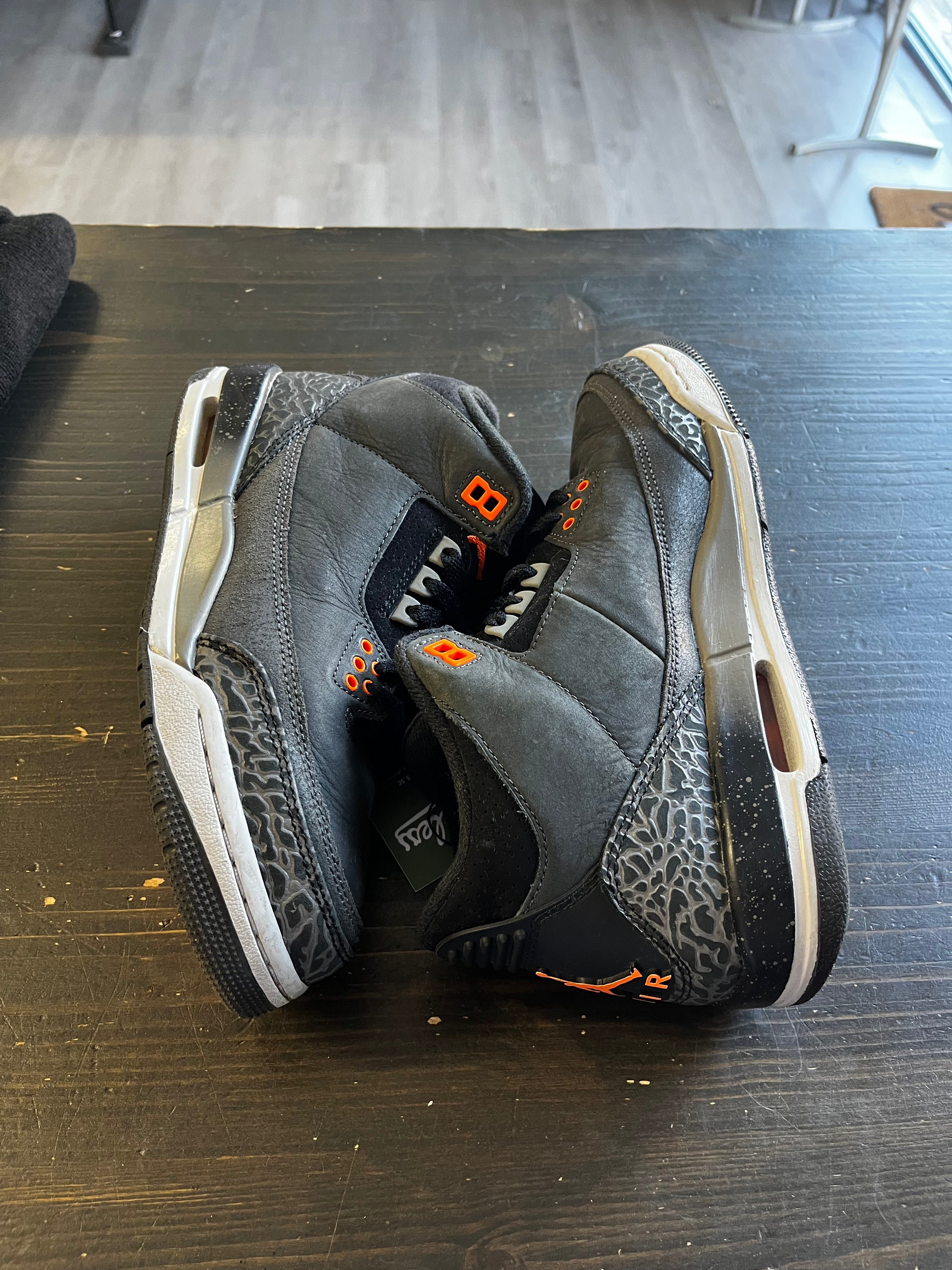 Pre-Owned Jordan 3 Retro Fear Pack (2023) (GS)