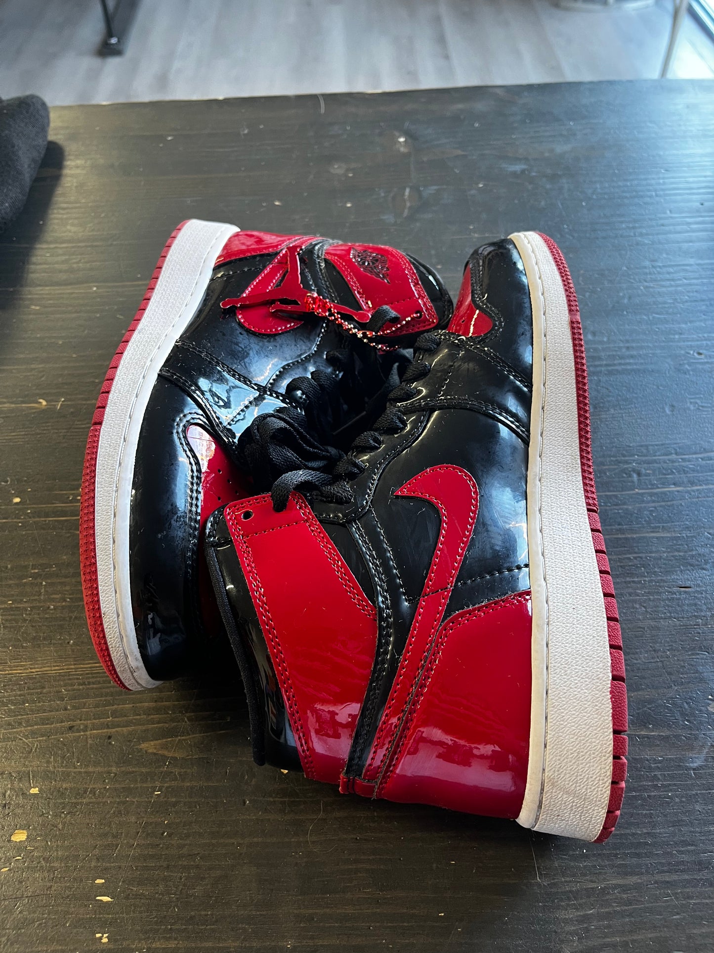 Pre-Owned Jordan 1 Retro High OG Patent Bred (GS)