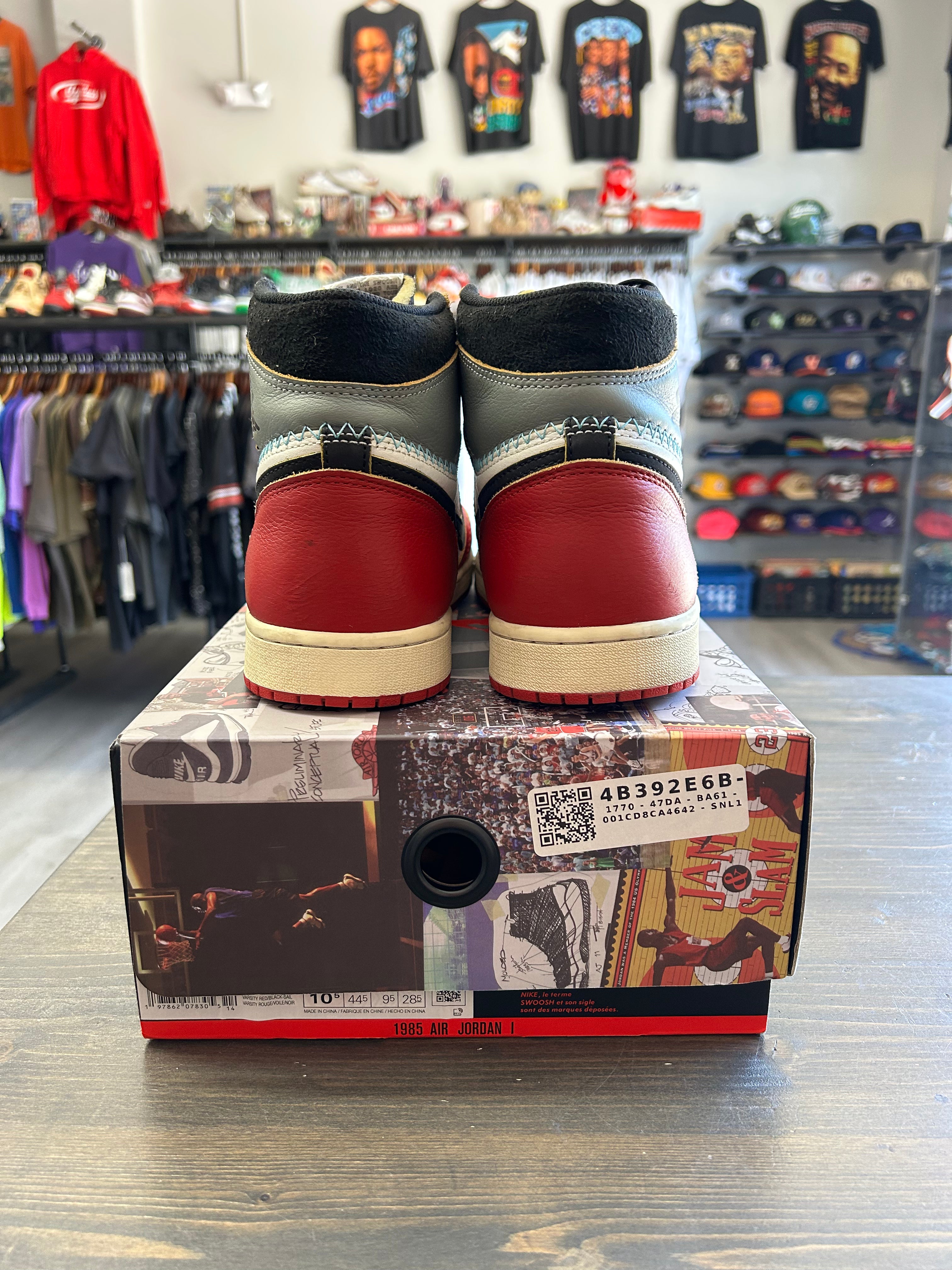 Pre-Owned Jordan Retro 1 Union LA Chicago Shadow