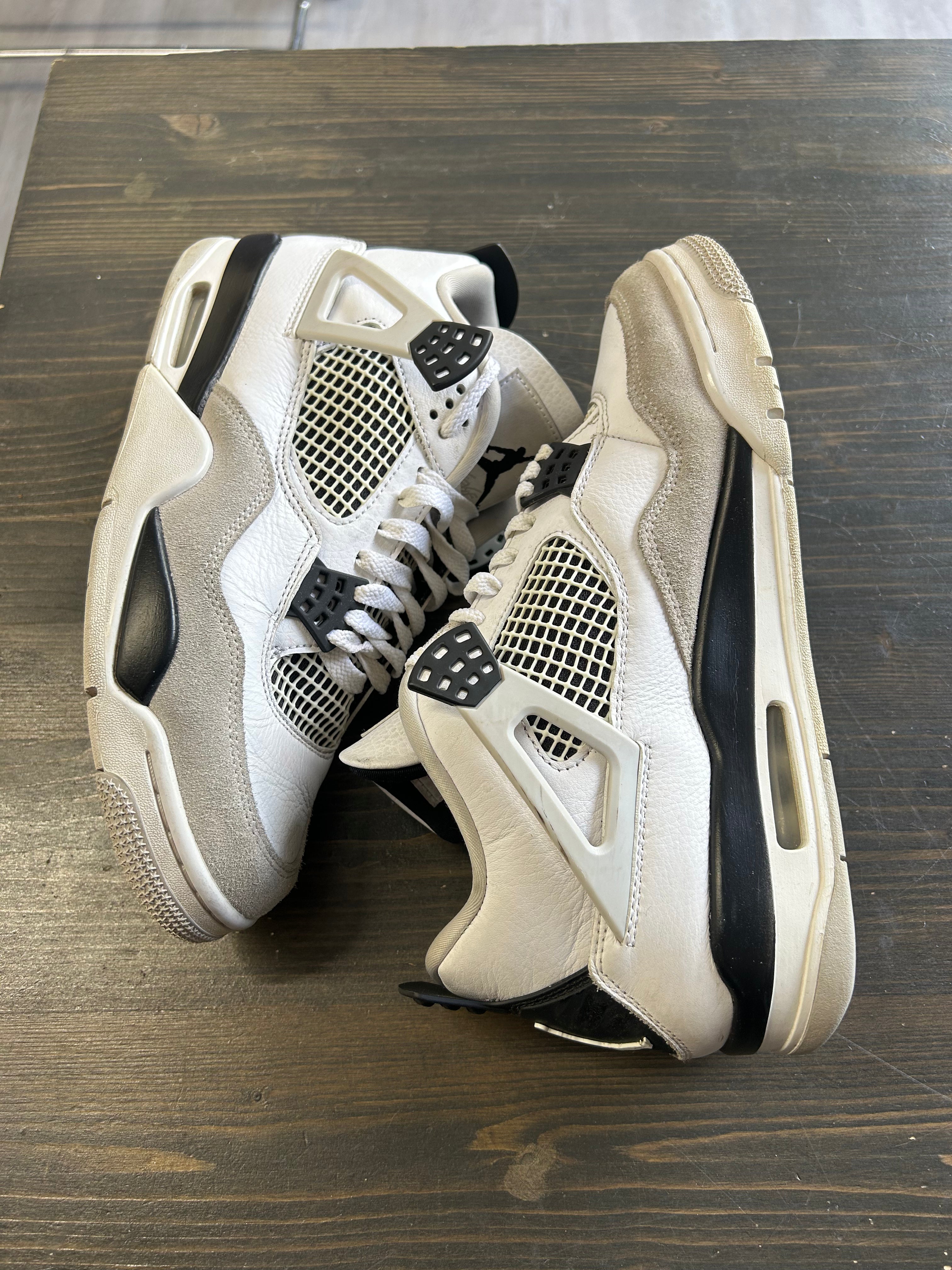 Pre-Owned Nike Air Jordan 4 Retro Military Black