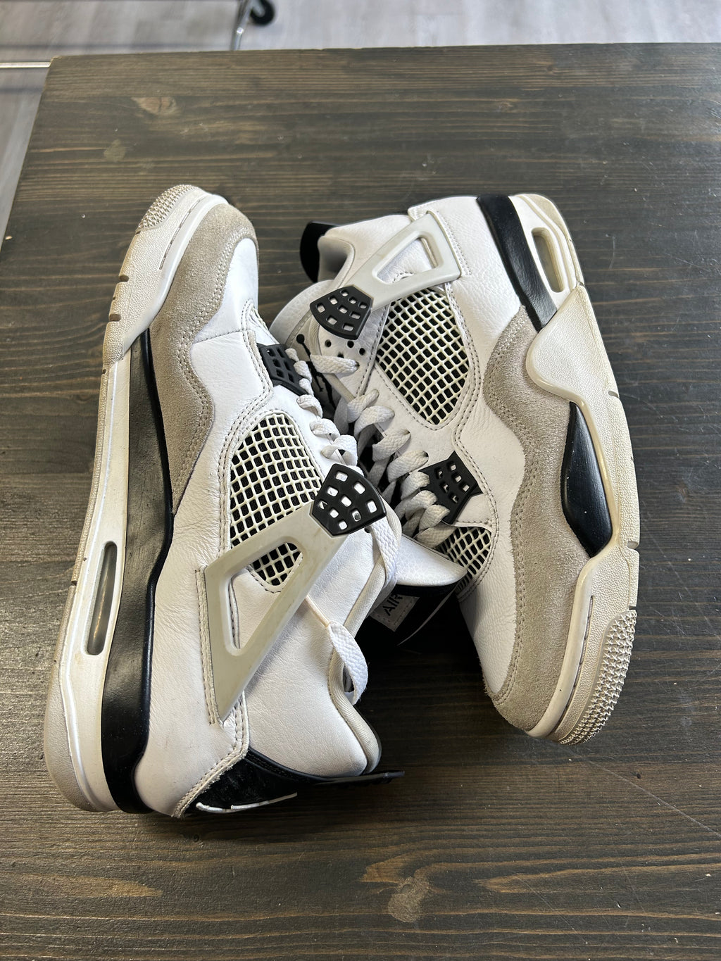 Pre-Owned Nike Air Jordan 4 Retro Military Black