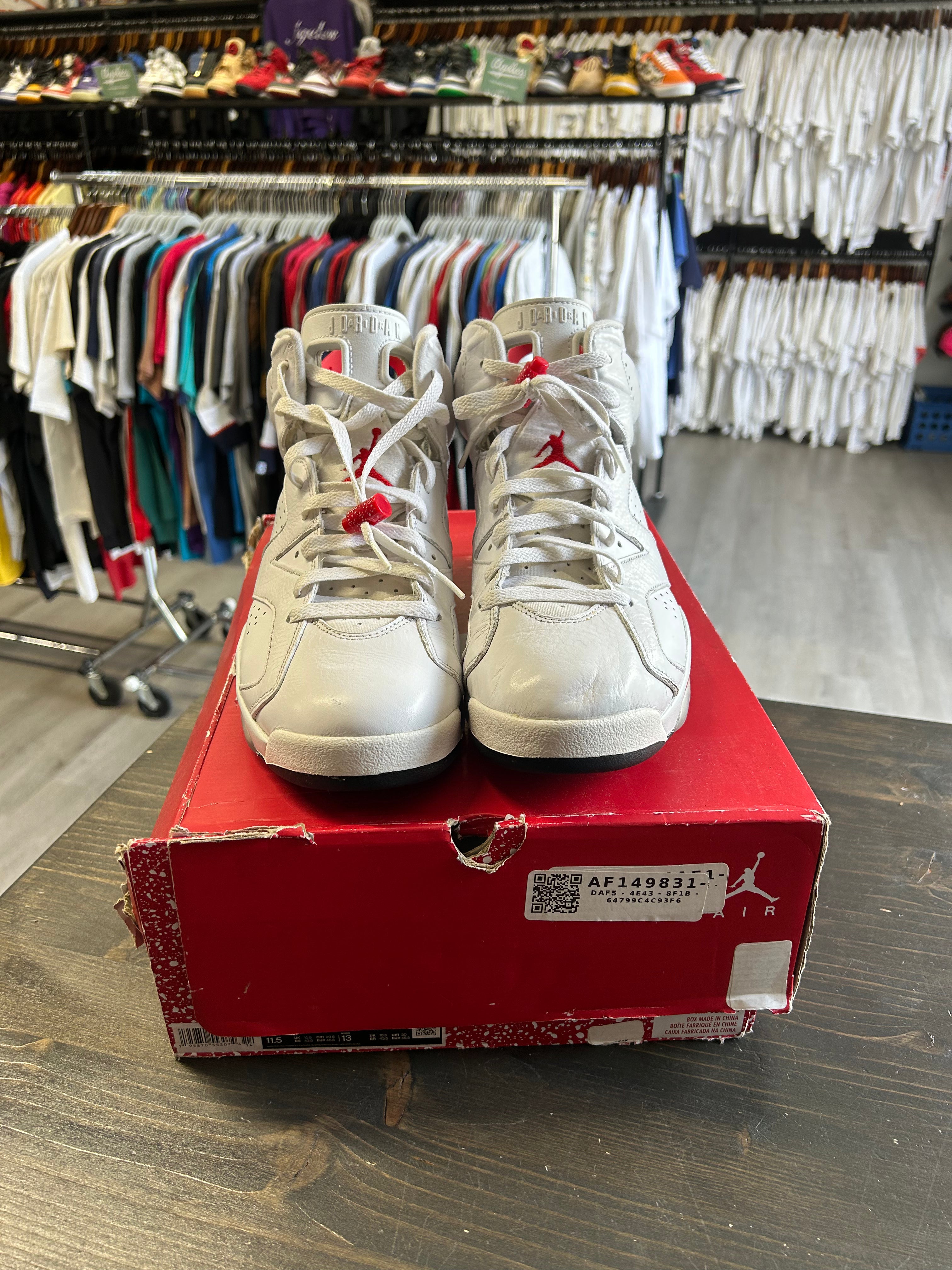 Pre-Owned Nike Air Jordan 6 Retro Red Oreo