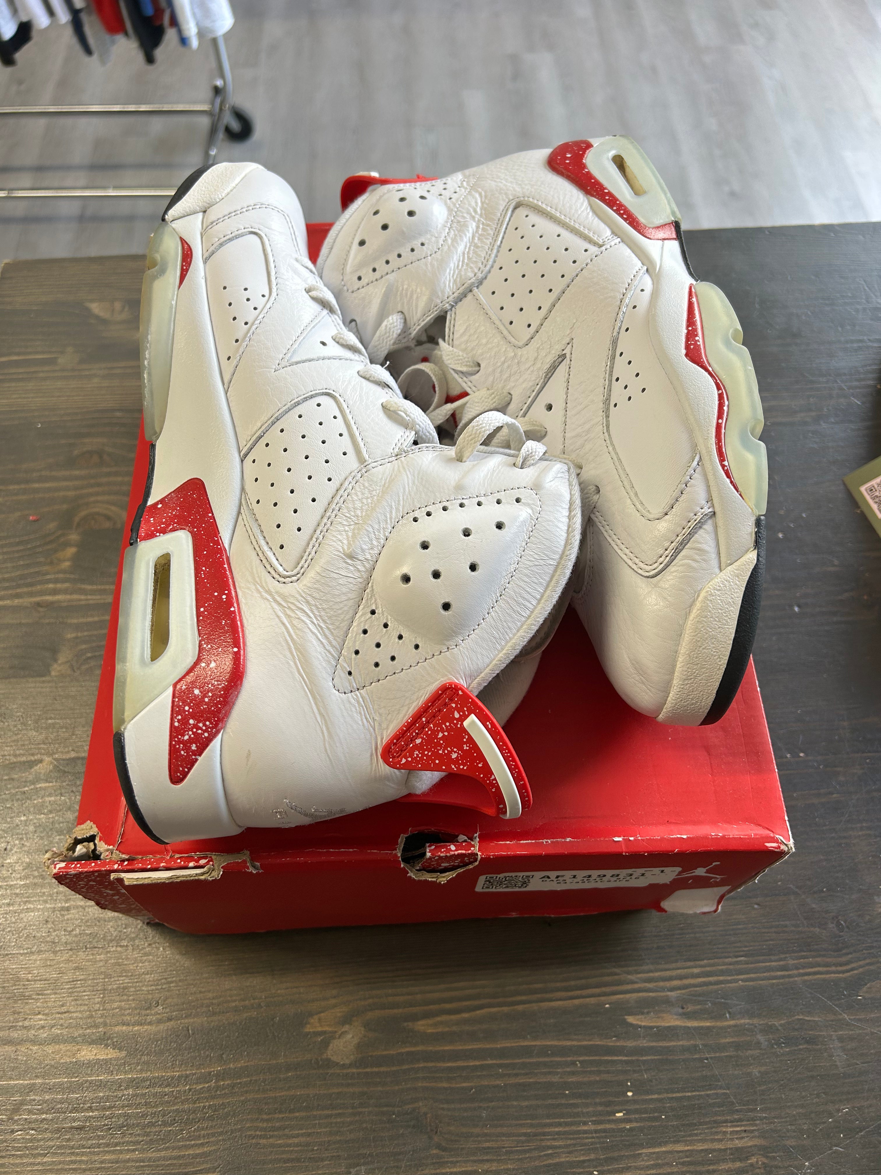 Pre-Owned Nike Air Jordan 6 Retro Red Oreo