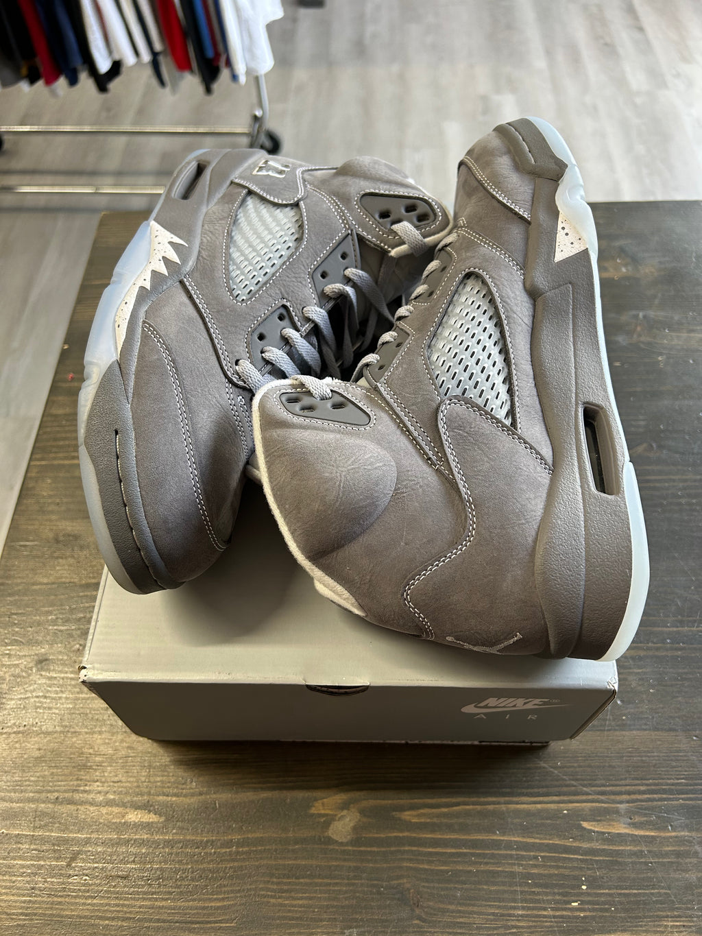 Pre-Owned Nike Air Jordan 5 Retro Wolf Grey