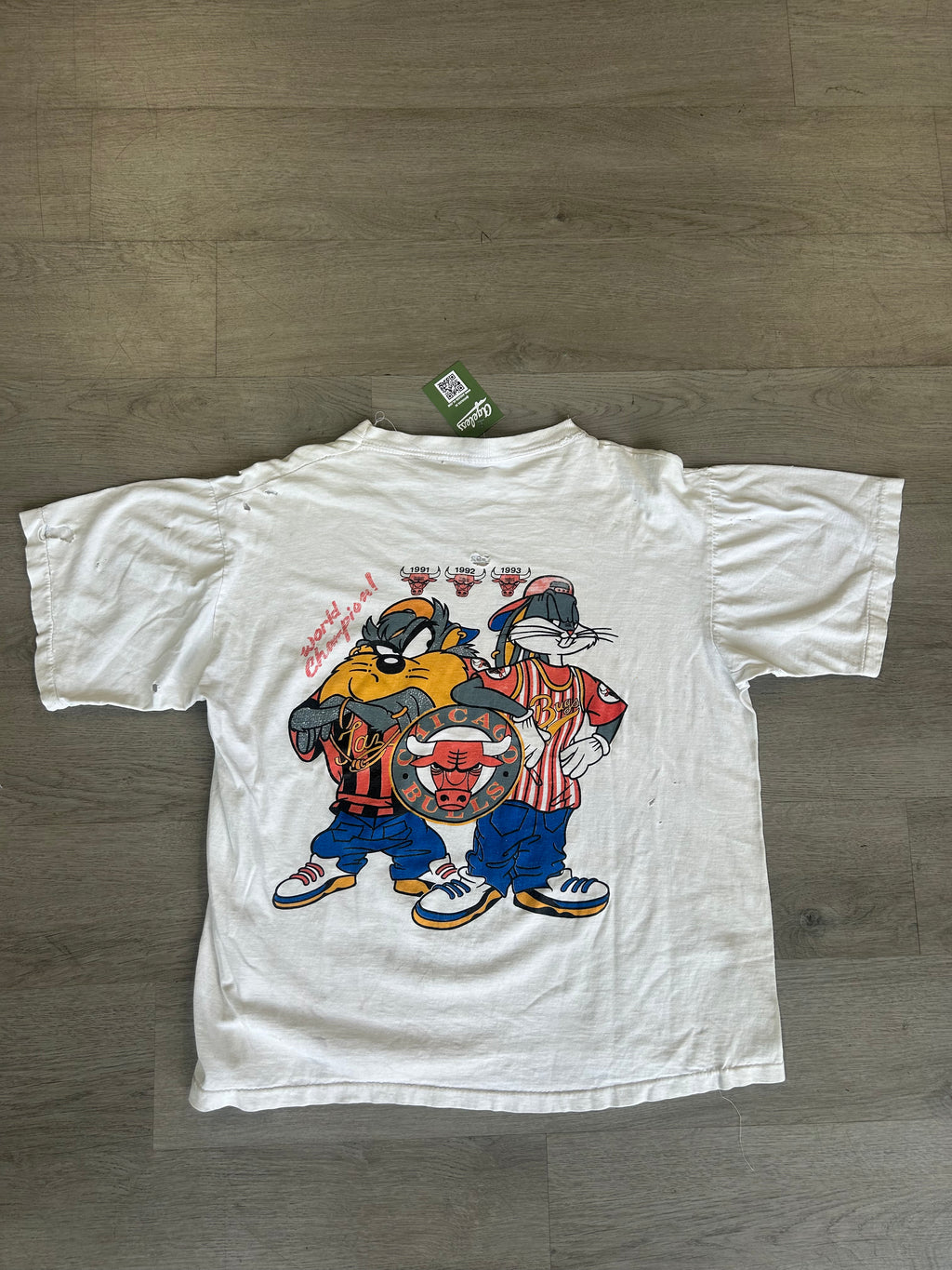 Vintage 90’s Gangster Looney Tunes World Champions Chicago Bulls Tee