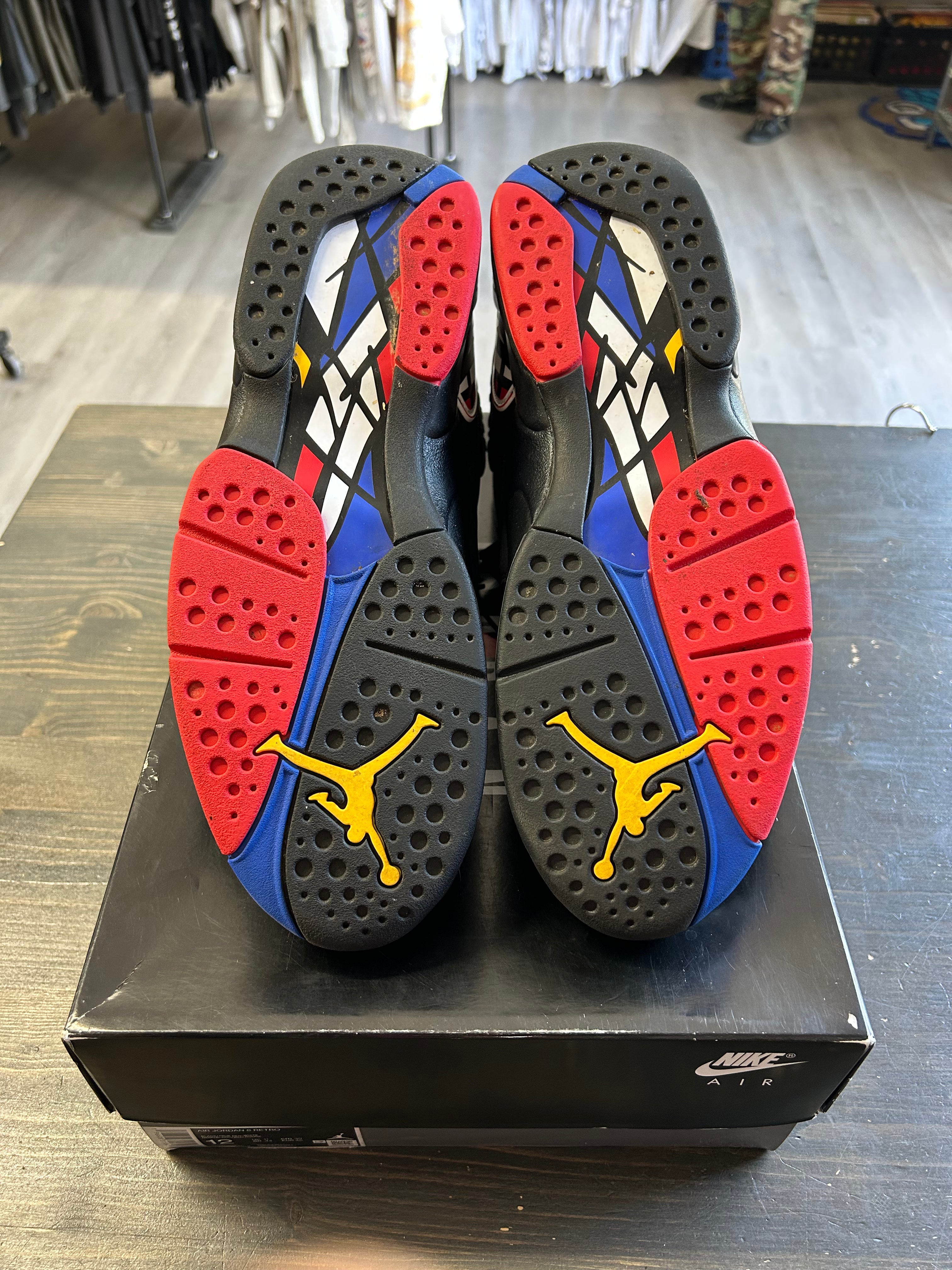Pre-Owned Jordan 8 Retro Playoffs (2023)