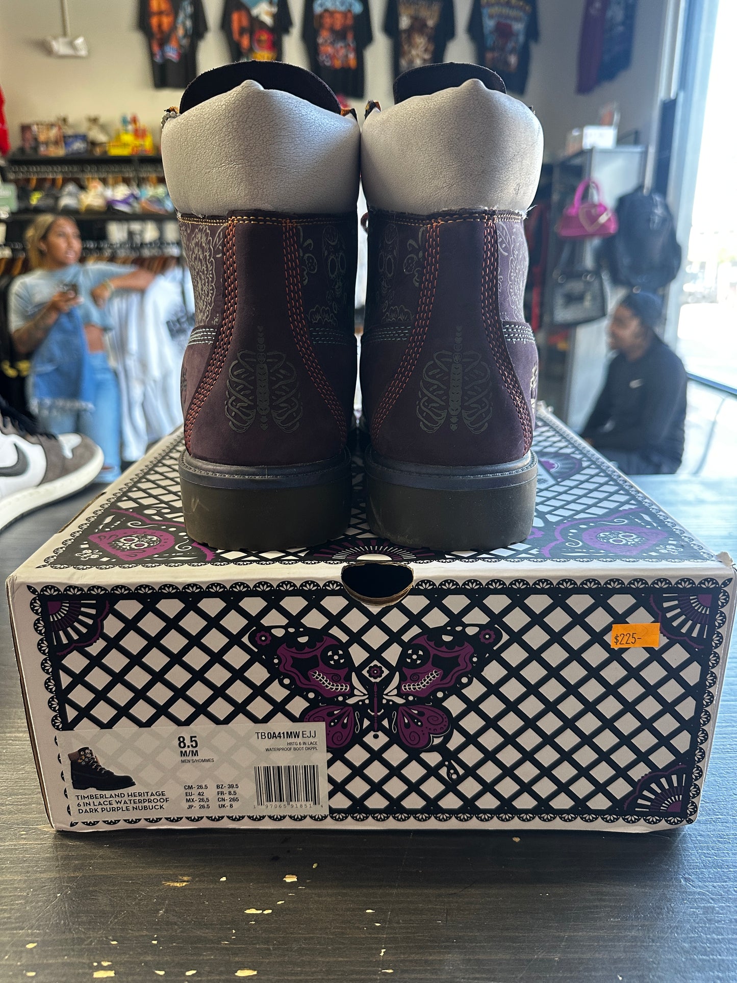 Pre-Owned Timberland Heritage Dia Los Muertos 6 Inch Boot