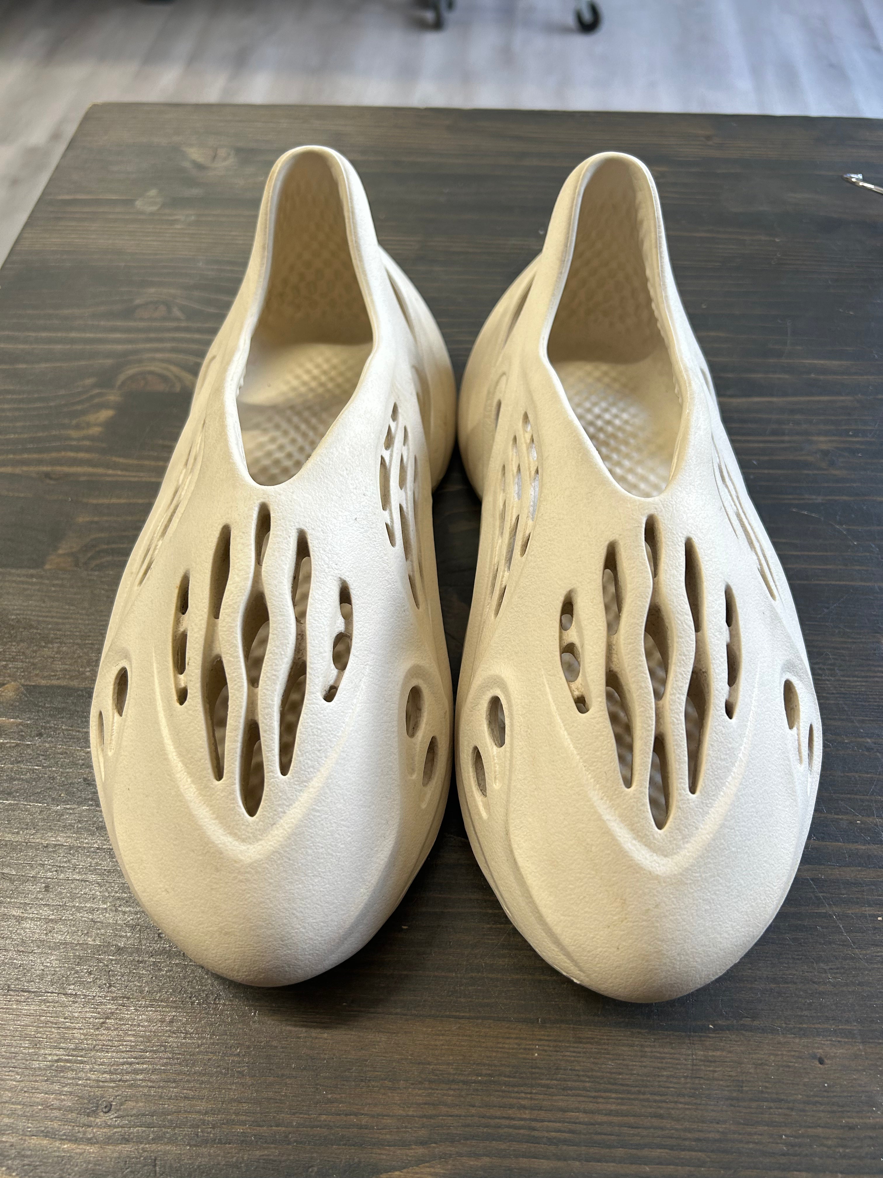 Pre-owned Adidas Yeezy Foam Runner Sand