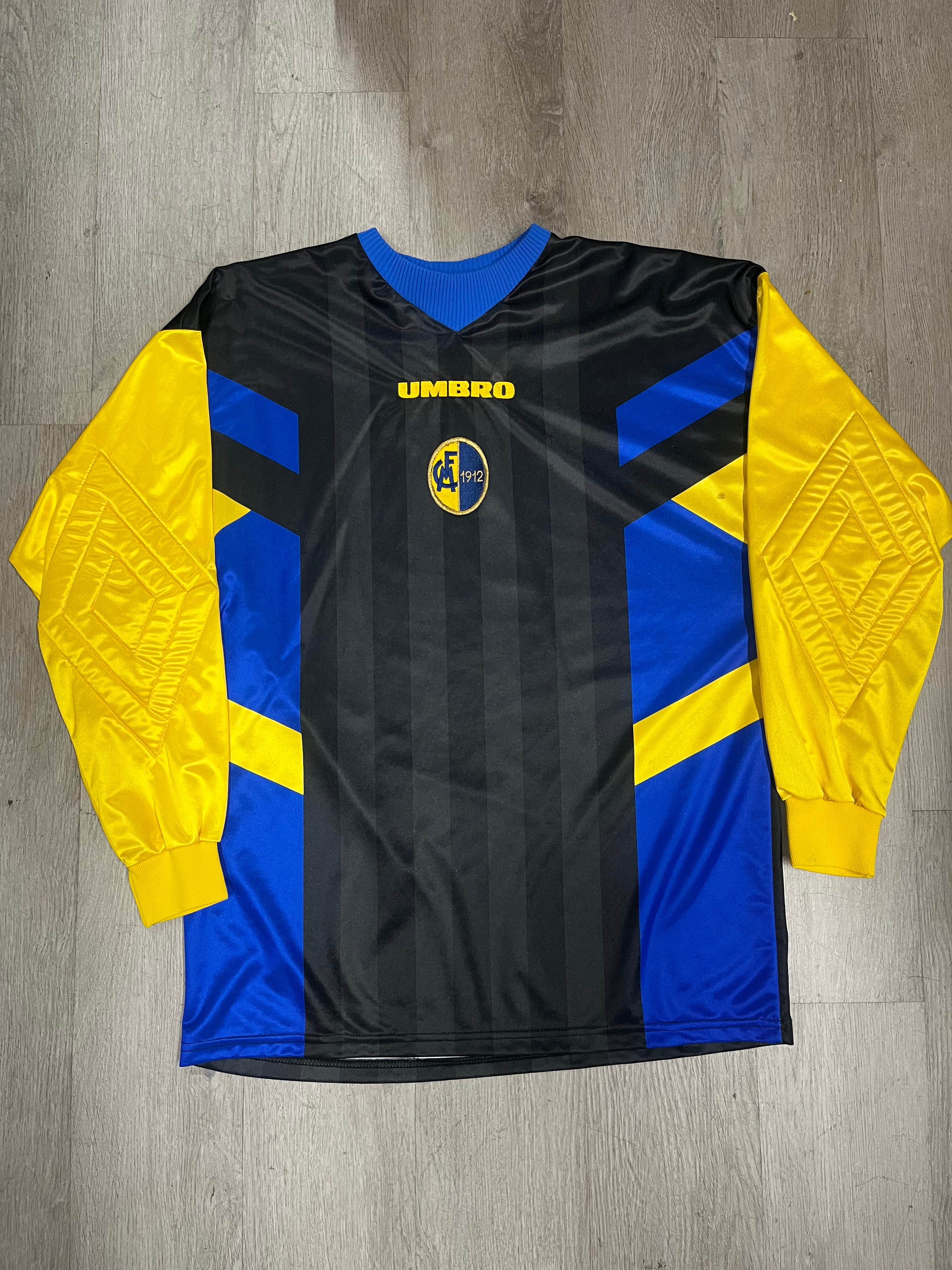 Vintage Umbro Lazio 1997/98 goalkeeper jersey