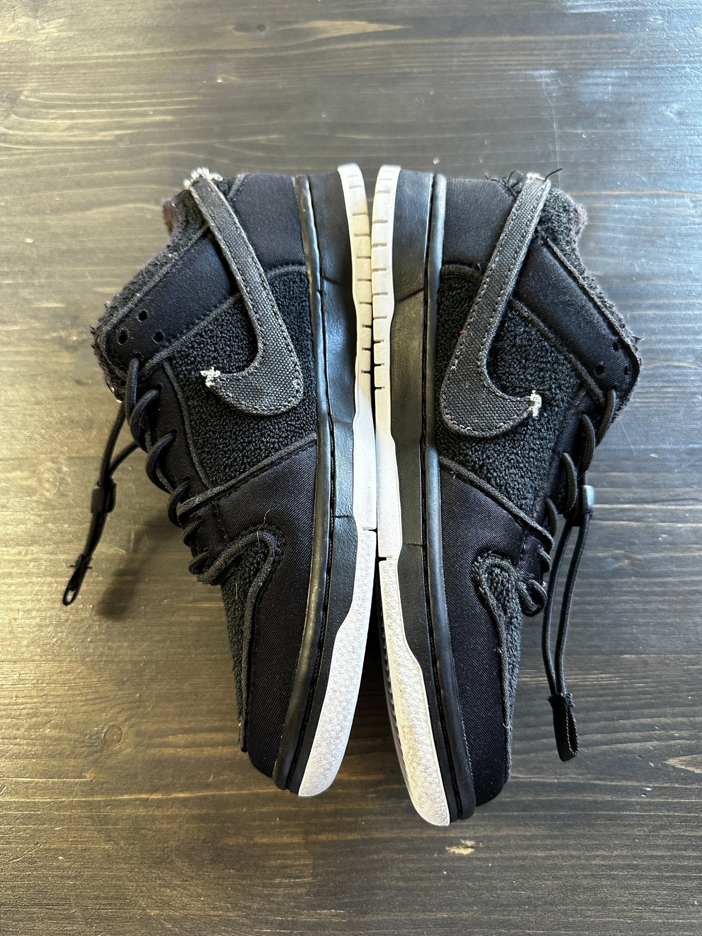 Nike SB Dunk Low Gnarhunter