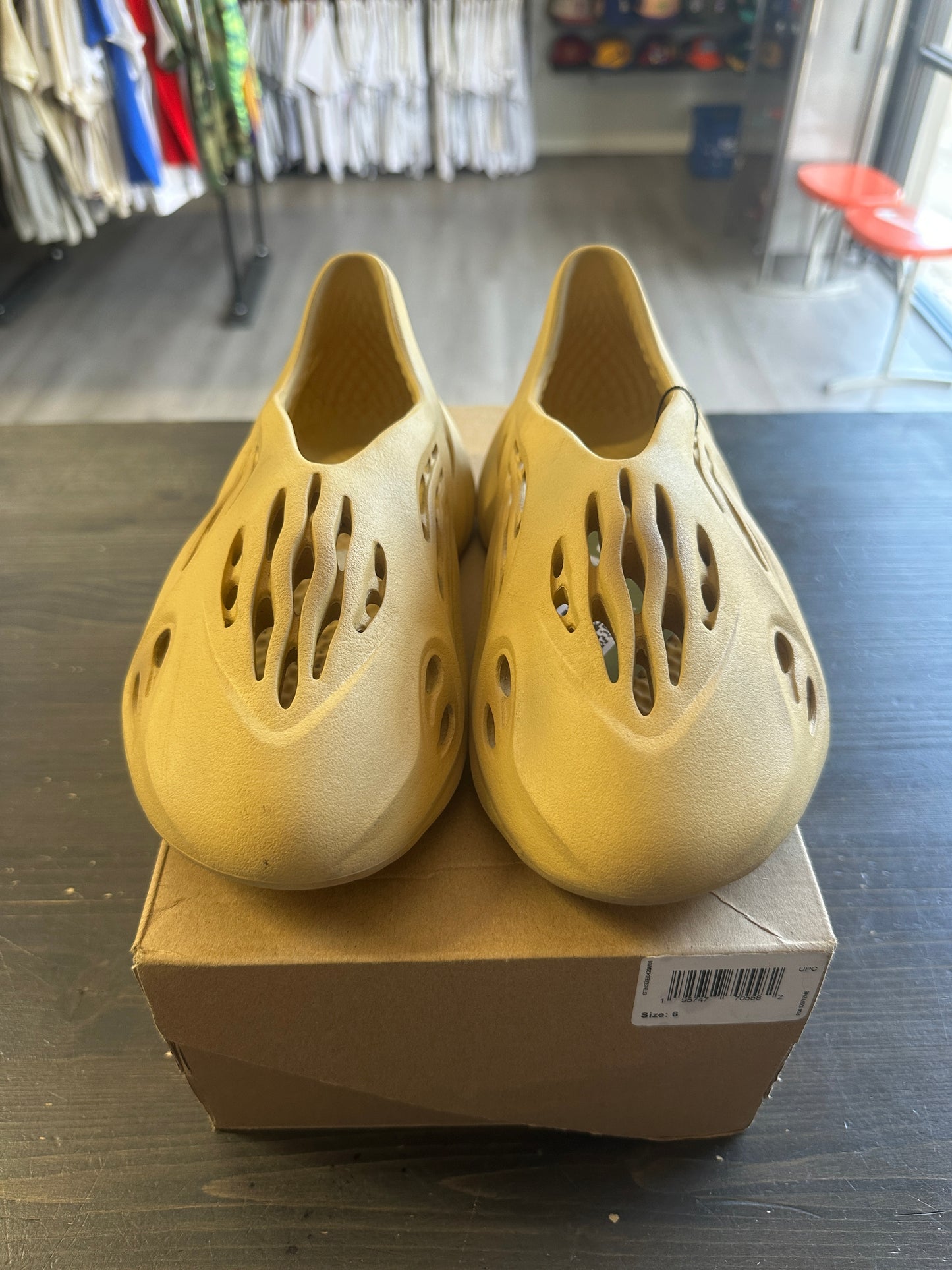 Pre-owned Adidas Yeezy Foam Rnnr Desert Sand