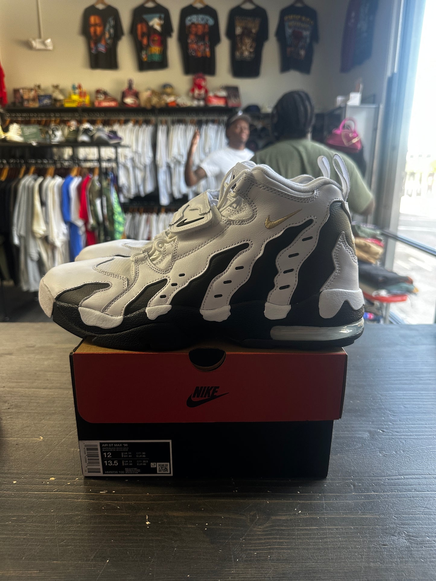 Pre-Owned Colorado Away White Black