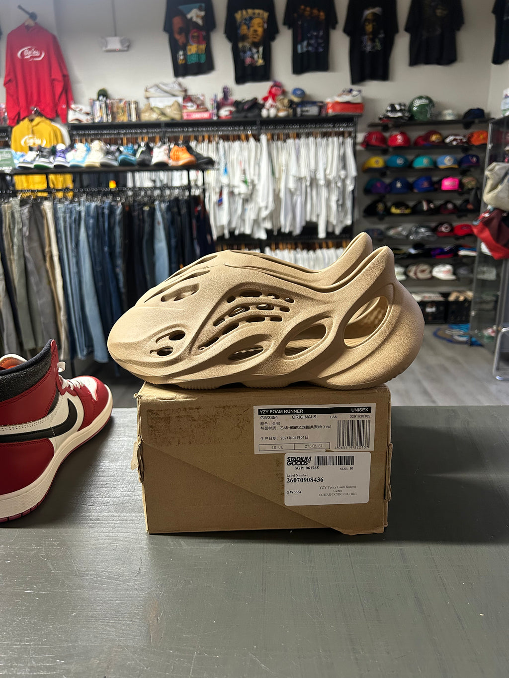 Pre-Owned Adidas Yeezy Foam RNNR Ochre